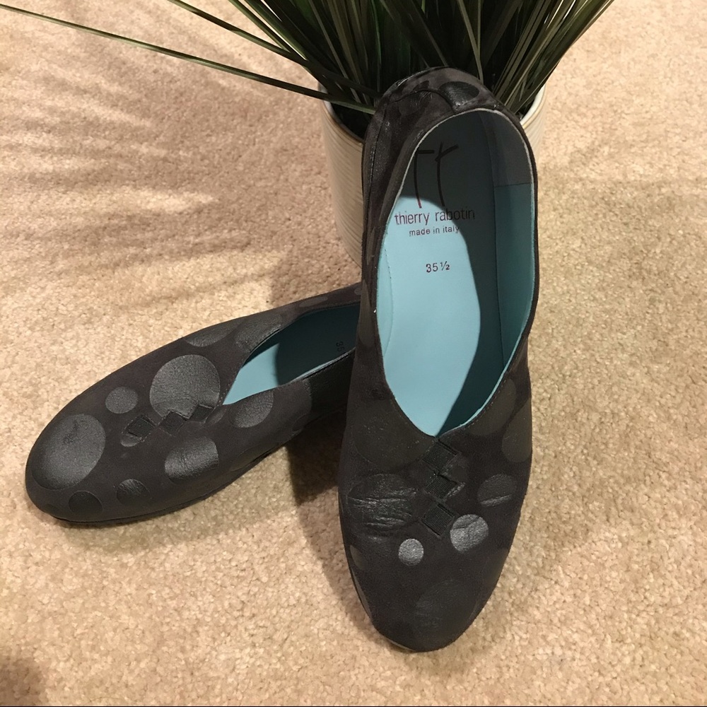 Thierry Rabiton Grace black and silver suede flat